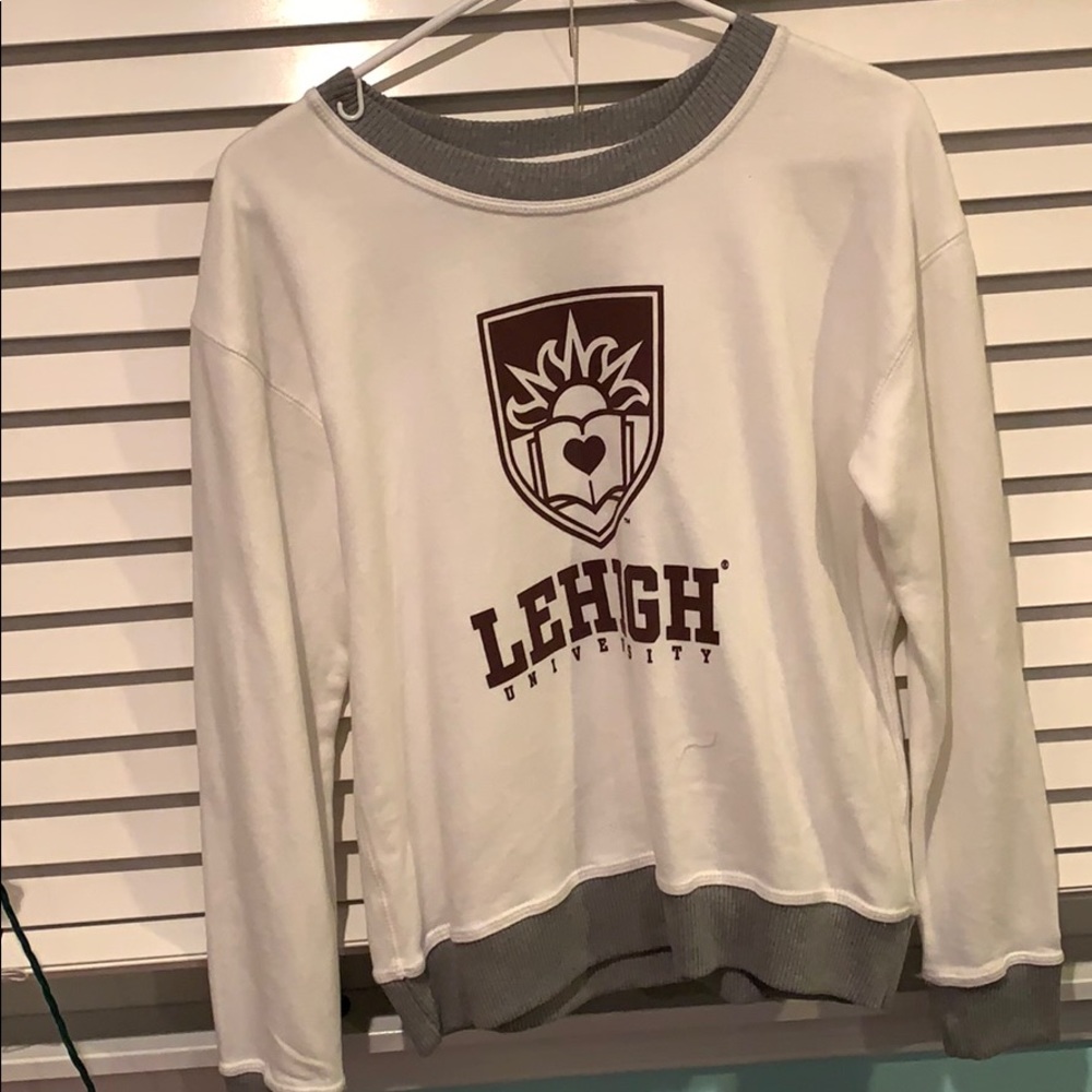 NWT Lehigh Sweater